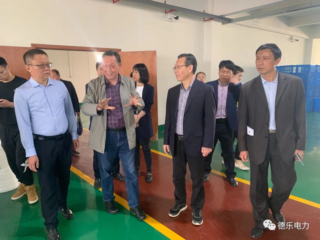 隨州市政協(xié)“大力實(shí)施成長工程，推進(jìn)中小企業(yè)健康快速發(fā)展”專題調(diào)研廣水座談會在德樂電力召開